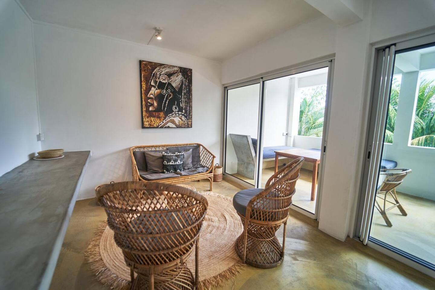 Loukaz -Entire Rental Units W Panoramic Rooftop Coteau Raffin 外观 照片