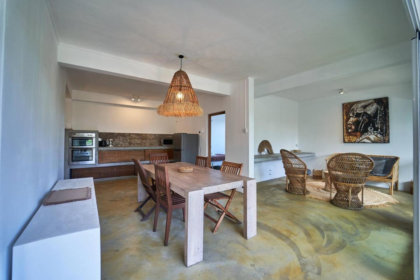 Loukaz -Entire Rental Units W Panoramic Rooftop Coteau Raffin 外观 照片