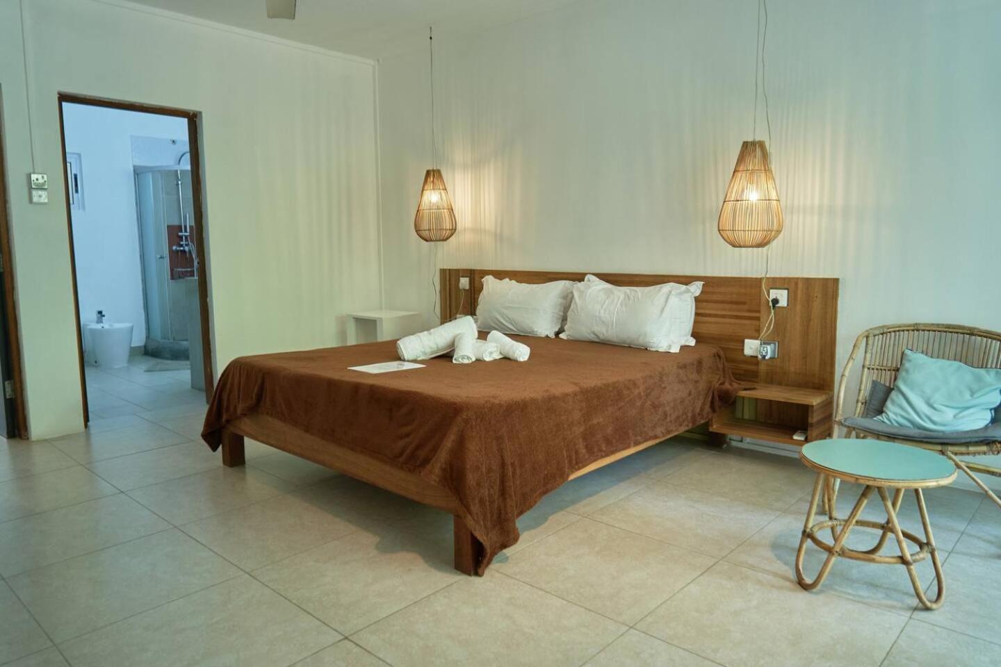 Loukaz -Entire Rental Units W Panoramic Rooftop Coteau Raffin 外观 照片