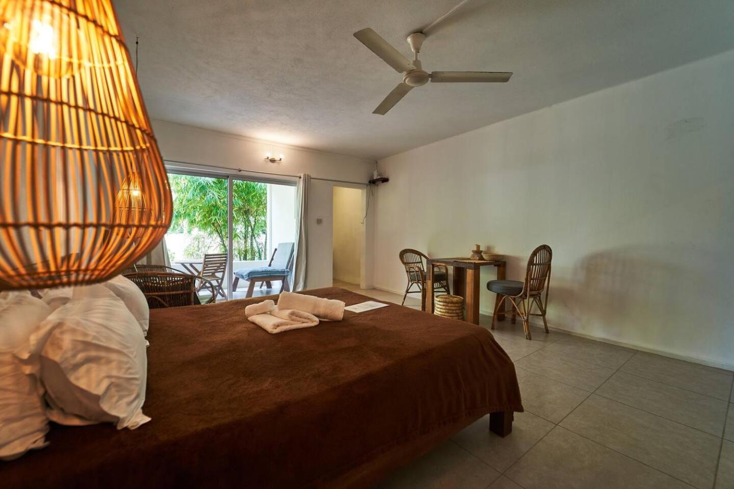 Loukaz -Entire Rental Units W Panoramic Rooftop Coteau Raffin 外观 照片