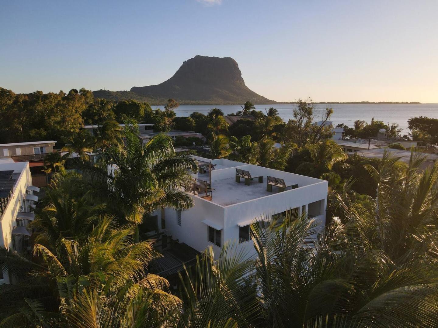 Loukaz -Entire Rental Units W Panoramic Rooftop Coteau Raffin 外观 照片